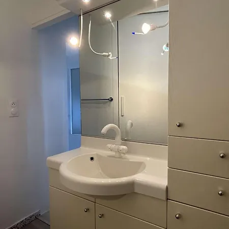 Appartamento 2 Pièces En Duplex Sur Bn100-c232 *